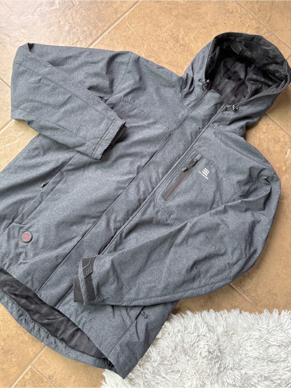 FieldSheer Gray Softshell Men’s Jacket • Size XL